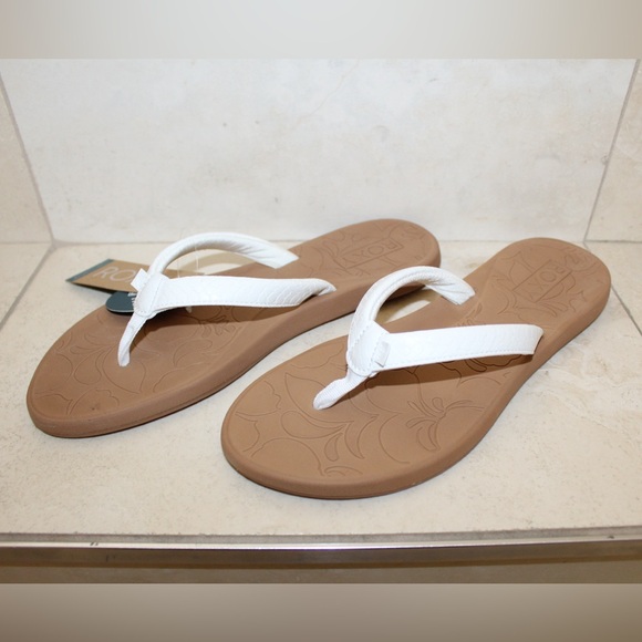 Roxy flip flops (women’s 10) (NWT) - Picture 3 of 8